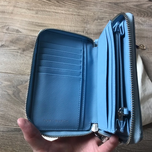 Tory Burch - Picture 7 of 7